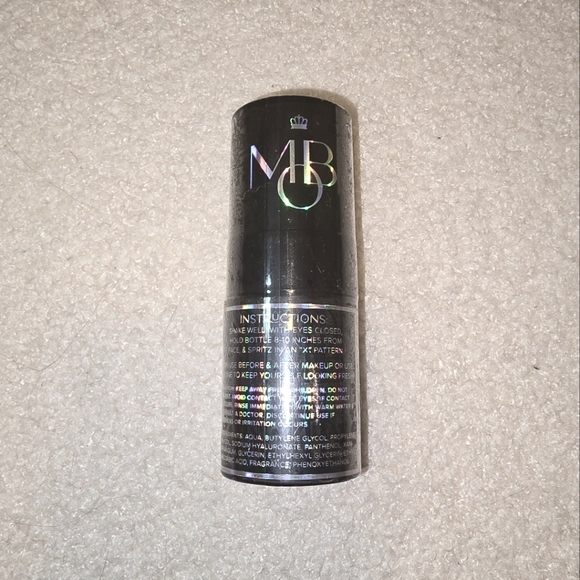 Travel Size MoBeauty Setting Spray - Picture 4 of 4
